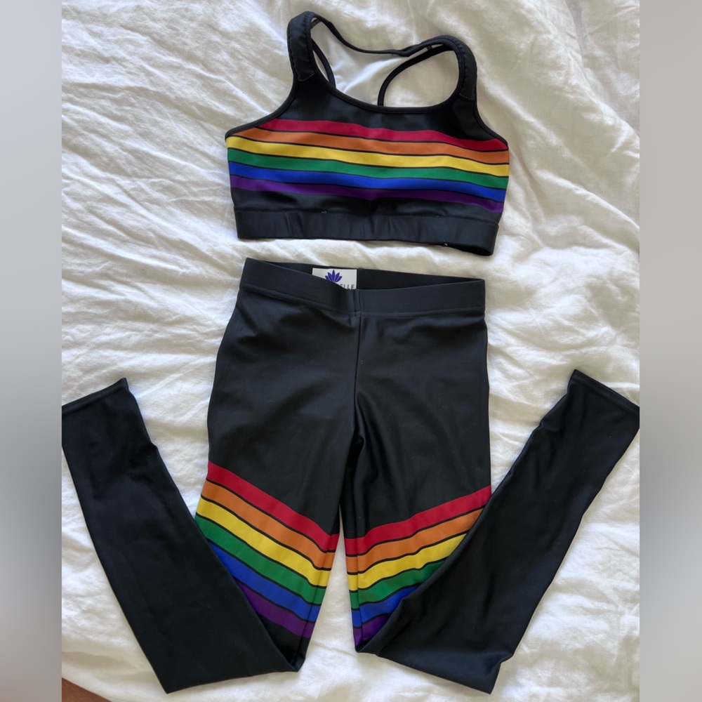 Svelte Belle Rainbow Exercise Set S/M - image 3